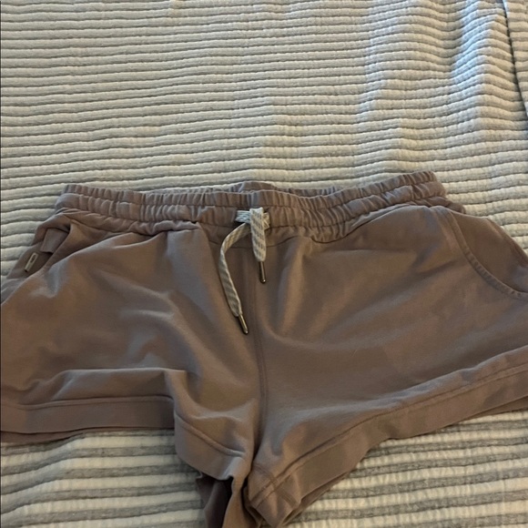 Vuori Pants - Vuori Women's Athletic Tan Shorts